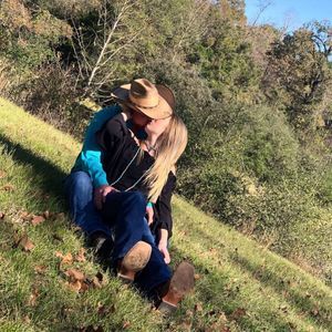 Meet your Posher, Alexis